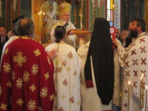 2014_5_6 ΙΕΡΟΣ ΝΑΟΣ ΟΣΙΟΥ ΣΕΡΑΦΕΙΜ ΔΙΟΝΥΣΟΥ 03